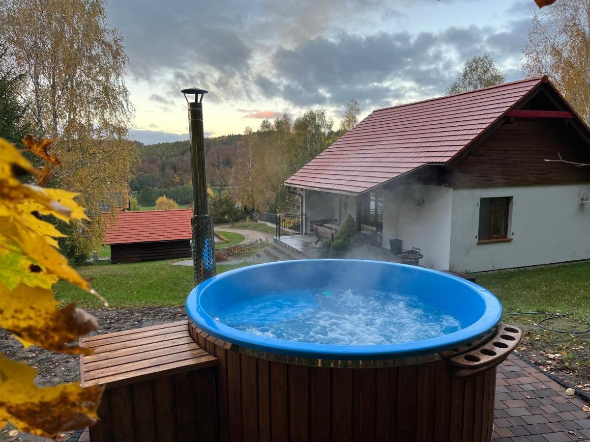 Malinowe Wzgórze domki 60 m2 z balią na wyłączność Krzeszna Exterior foto